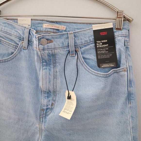 NWT Levis 70's Jeans Size 31 High Rise Slim Straight Leg Light Blue Wash - Picture 7 of 11